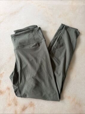 Nwot Shop Talulah butter soft leggings w/pockets